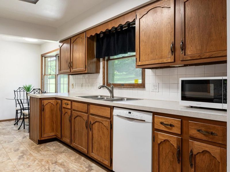 255 Briarwood Drive, Newark, OH 43055 Photo 72