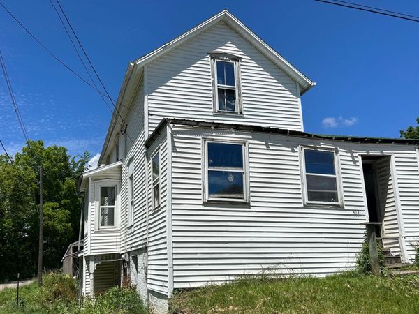 303 High Street , Mansfield, OH 44903