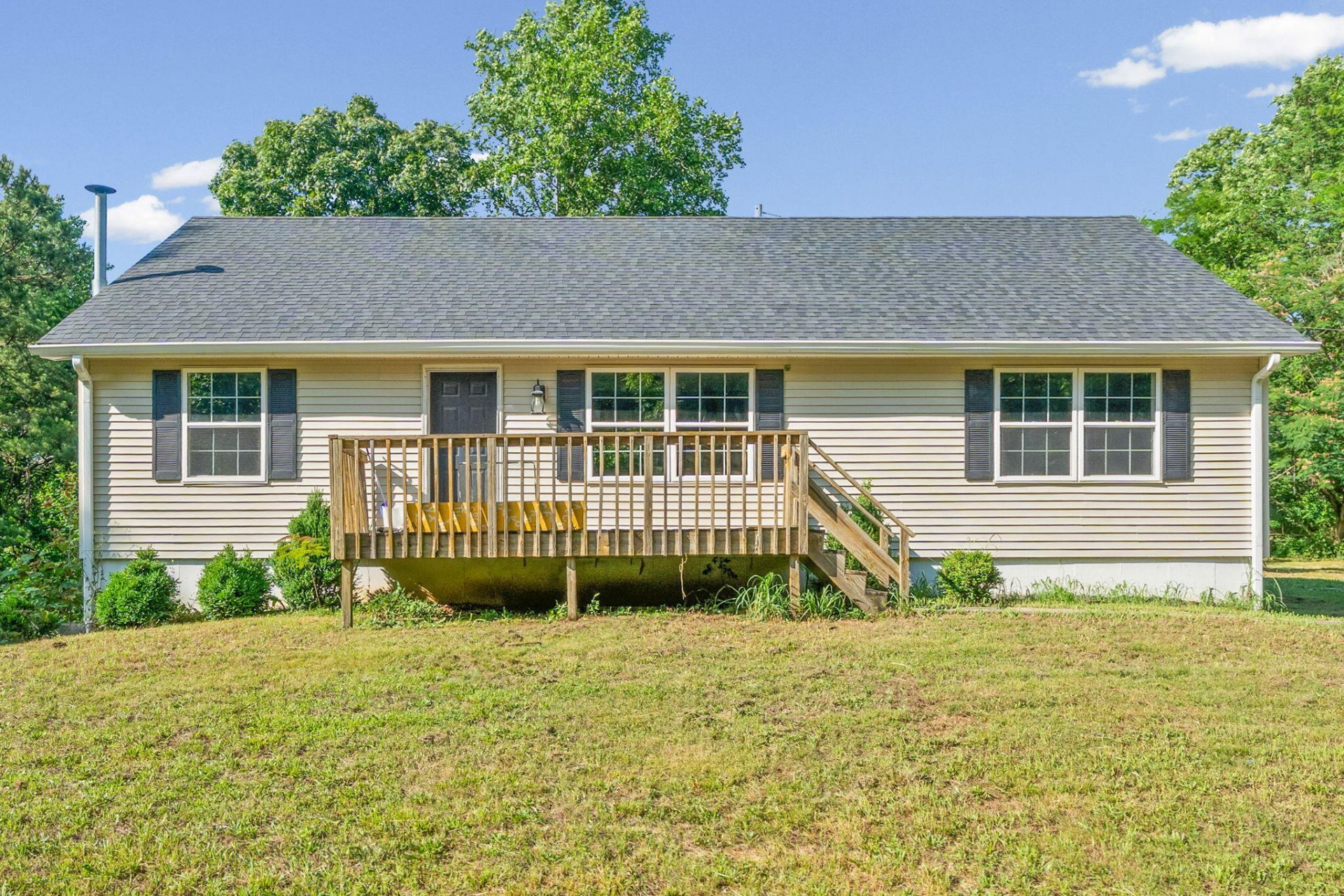 6190 Latham Road, Hopkinsville, KY 42240 Main Photo