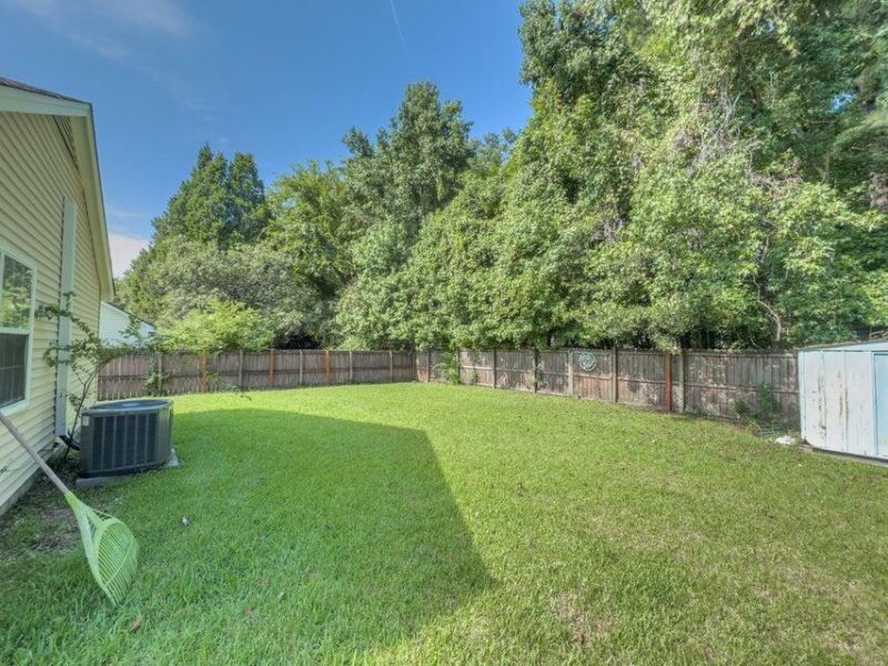 136 Alston Circle Photo 13