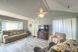136 Alston Circle photo 4