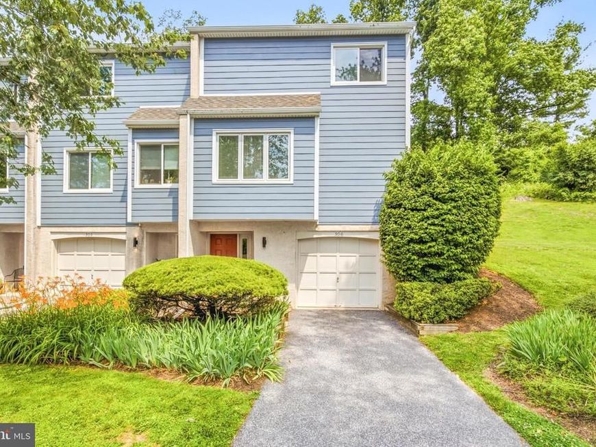 306 S Point Drive, Unit 306, Chadds Ford, PA 19317 Main Photo