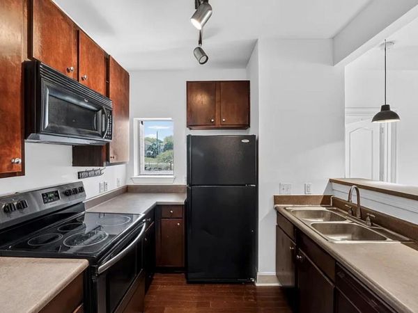 1901 Crossing PL , Unit 1302, Austin, TX 78741