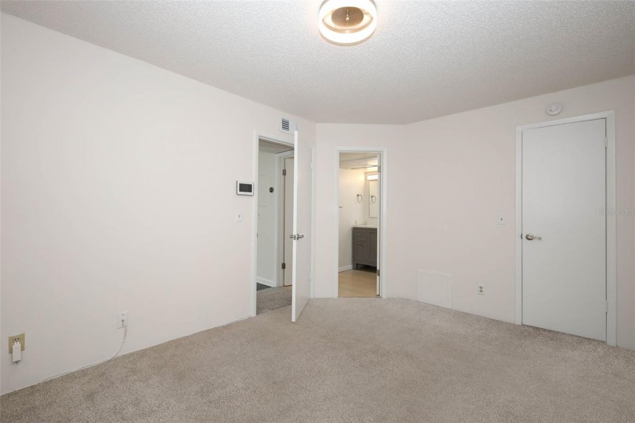 345 Forestway Circle, Unit 205, Altamonte Springs, FL 32701 Photo