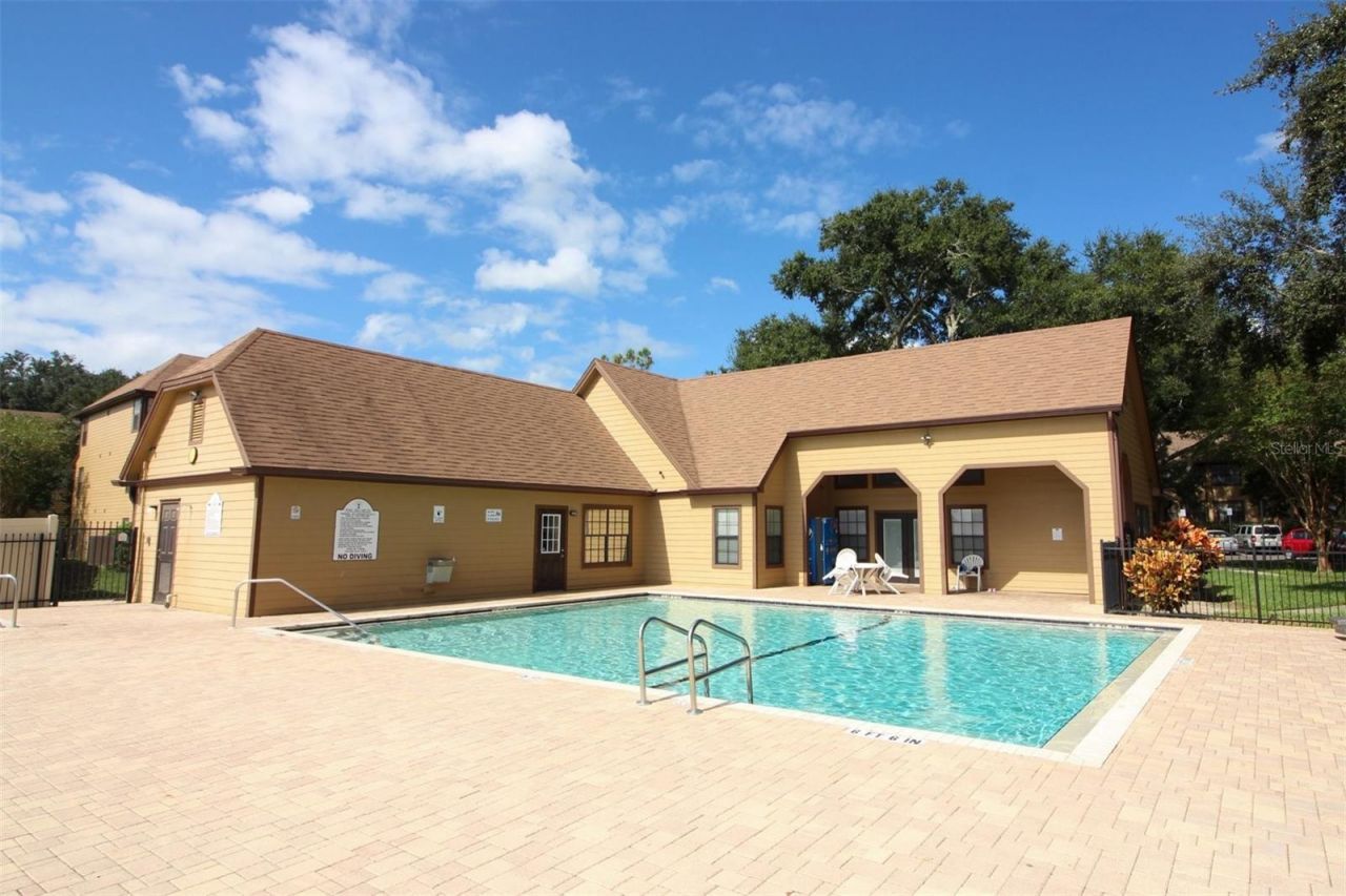 345 Forestway Circle, Unit 205, Altamonte Springs, FL 32701 Photo