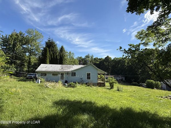 116 Baird Street, Harveys Lake, PA 18618