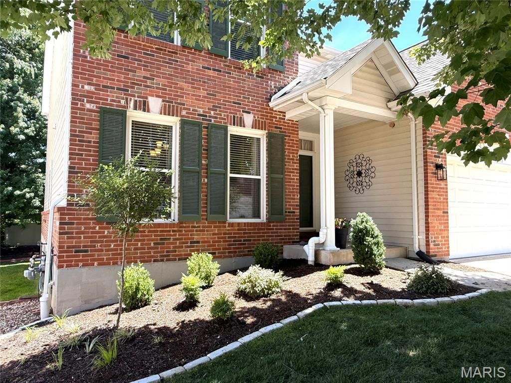 13 Eagle Cove Lane, Saint Charles, MO 63303 Main Photo