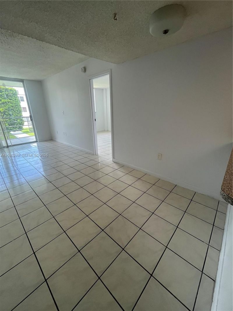 14170 SW 84th St , Unit 203-F, Miami, FL 33183 Photo