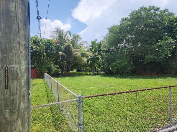 10345 SW 32 St , Unincorporated Dade County, FL 33165