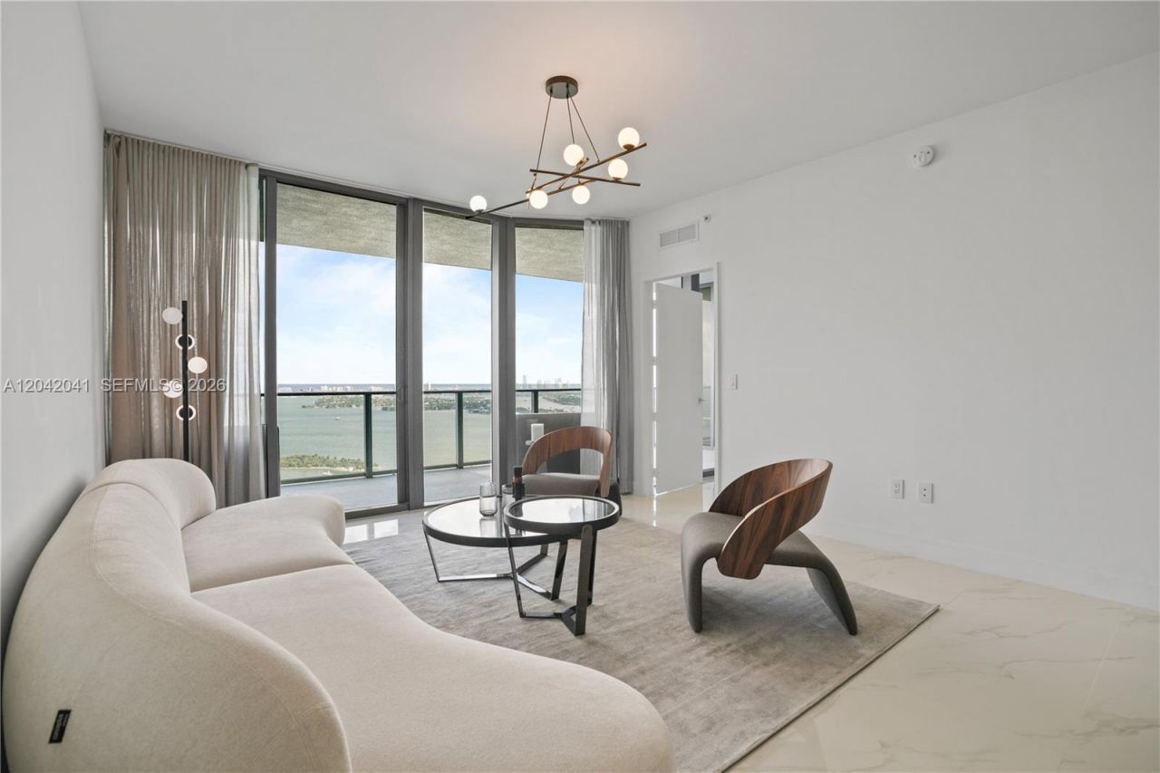 700 NE 24 , Unit 3905, Miami, FL 33137 Photo