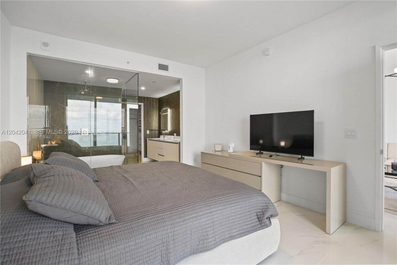 700 NE 24 , Unit 3905, Miami, FL 33137 Photo