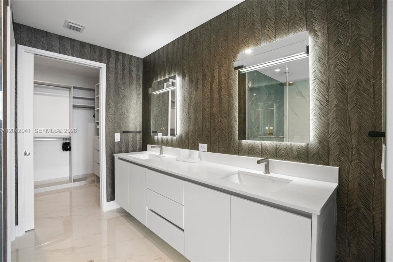 700 NE 24 , Unit 3905, Miami, FL 33137 Photo