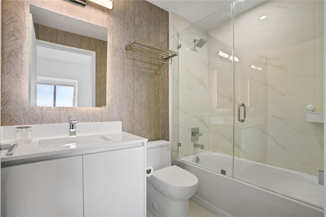 700 NE 24 , Unit 3905, Miami, FL 33137 Photo