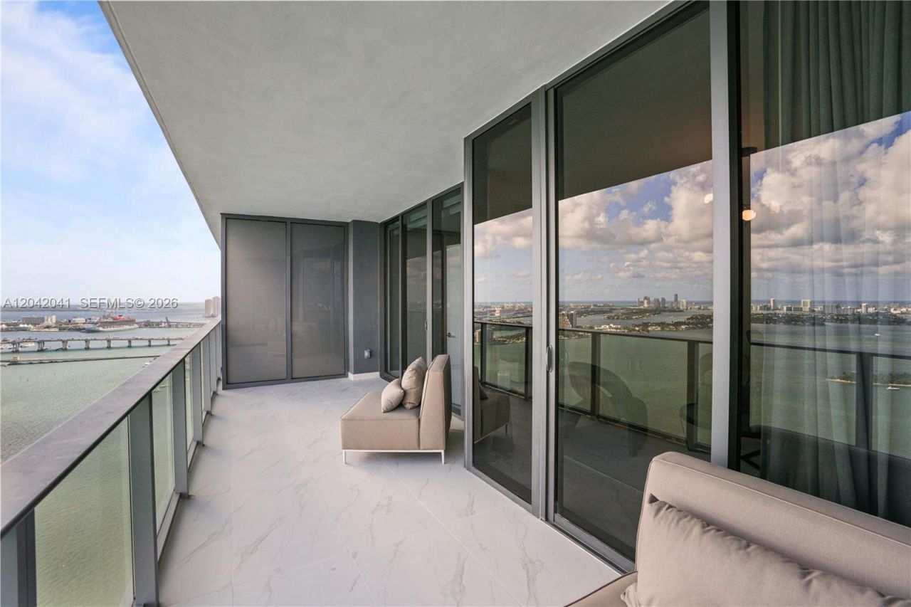 700 NE 24 , Unit 3905, Miami, FL 33137 Photo