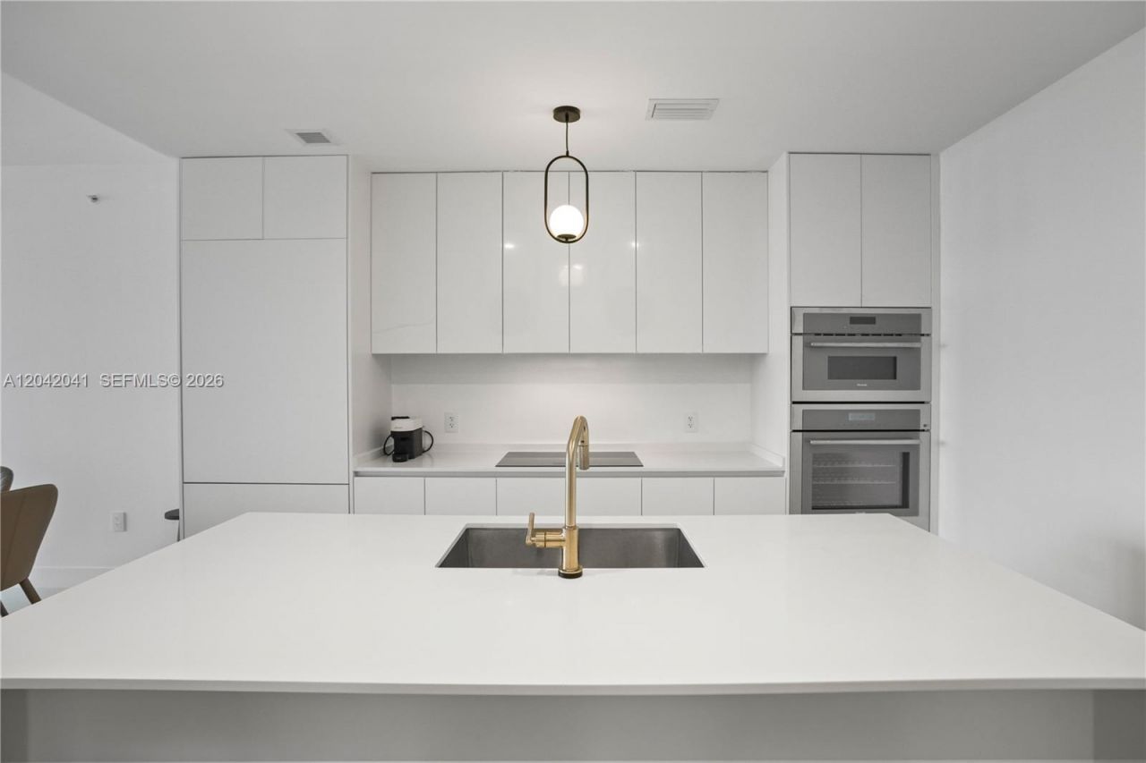 700 NE 24 , Unit 3905, Miami, FL 33137 Photo