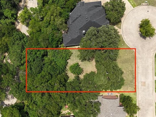 1100 Brae Court , Fort Worth, TX 76111