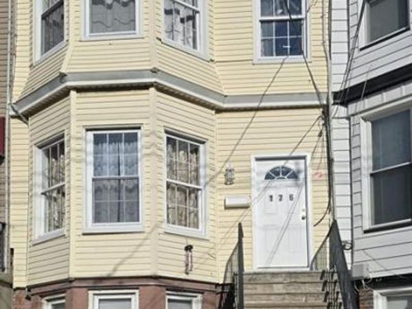 176 Arlington Avenue 1, JERSEY CITY, NJ 07305