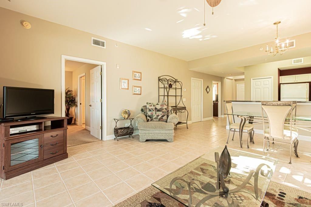 10710 Ravenna Way, Unit 201, Fort Myers, FL 33913 Photo