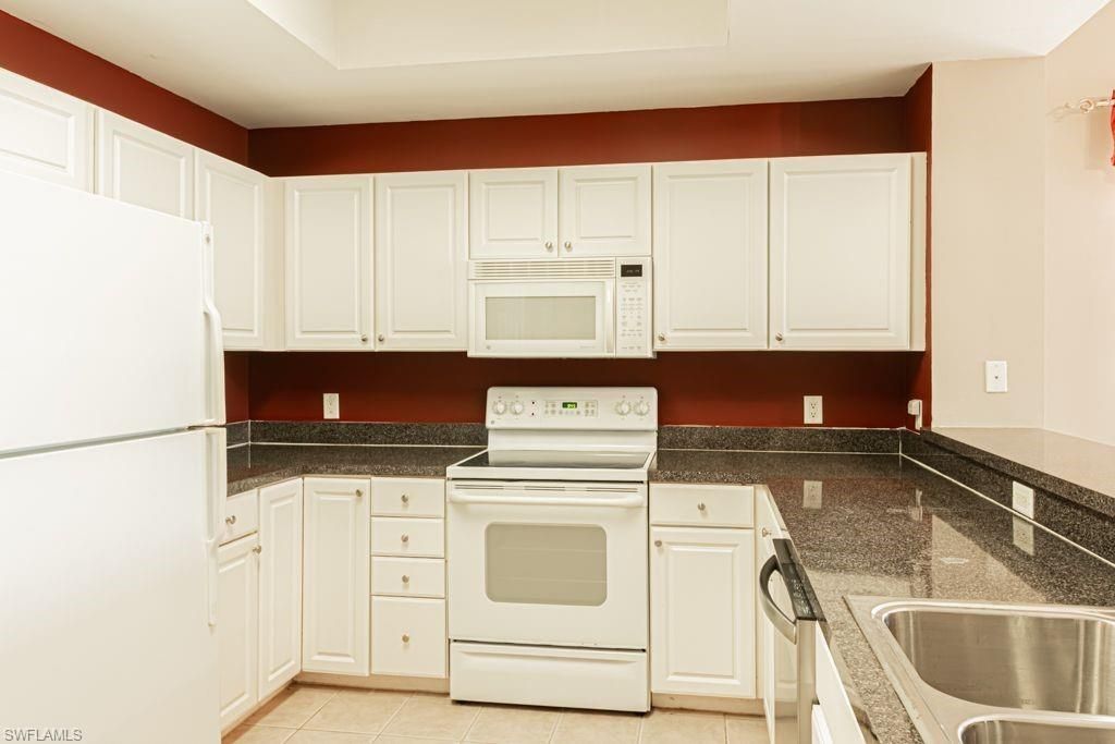 10710 Ravenna Way, Unit 201, Fort Myers, FL 33913 Photo