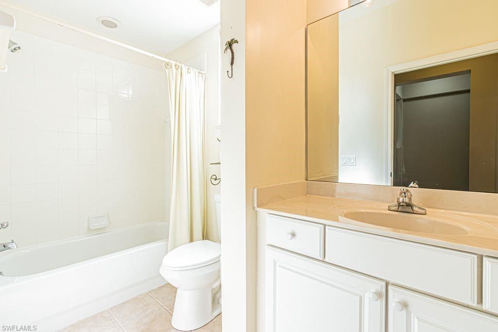 10710 Ravenna Way, Unit 201, Fort Myers, FL 33913 Photo