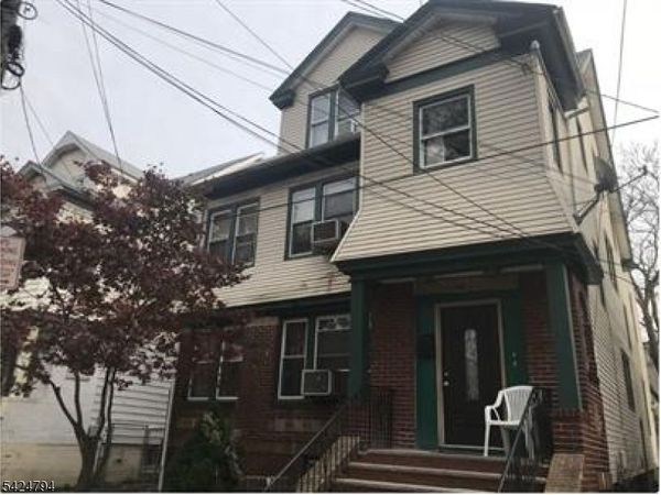 272 Wainwright St, Newark, NJ 07112