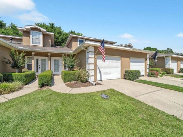 1331 Treasure Cove, Niceville, FL 32578