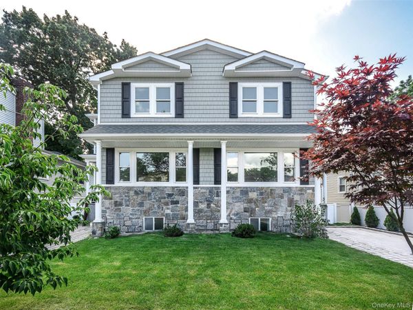 59A Hickory Road , Port Washington, NY 11050