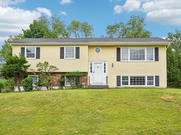 110 Orchid Drive, Pearl River, NY 10965