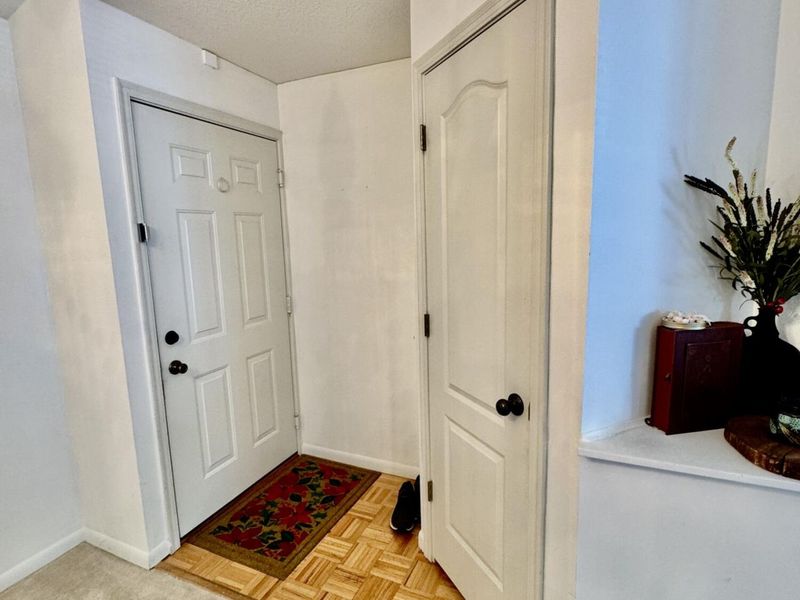 2276 Edenderry Drive, Unit 300, Crescent Springs, KY 41017 Photo 5