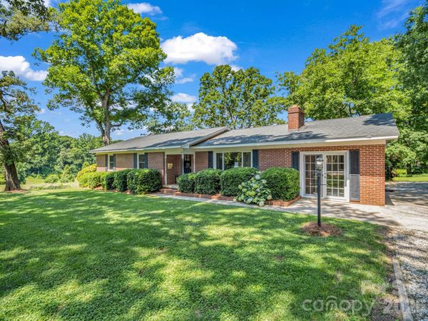 184 Edwards Street , Rutherfordton, NC 28139