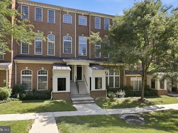4473 B BEACON GROVE CIRCLE, Unit 804B, FAIRFAX, VA 22033
