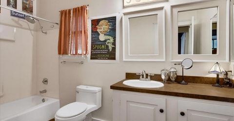 124 Grove St, Nevada City, CA 95959 Photo