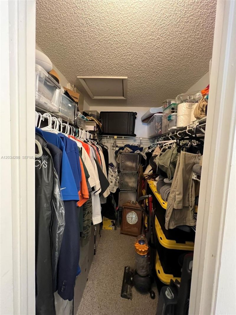 9710 Hammocks Blvd, Unit 204-31, Miami, FL 33196 Photo