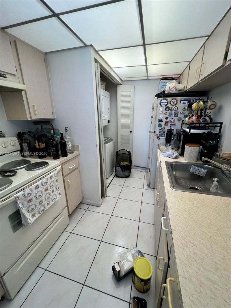 9710 Hammocks Blvd, Unit 204-31, Miami, FL 33196 Photo