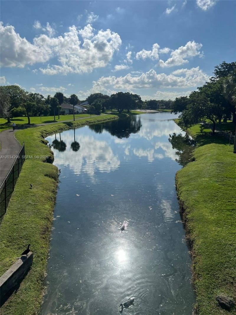 9710 Hammocks Blvd, Unit 204-31, Miami, FL 33196 Photo