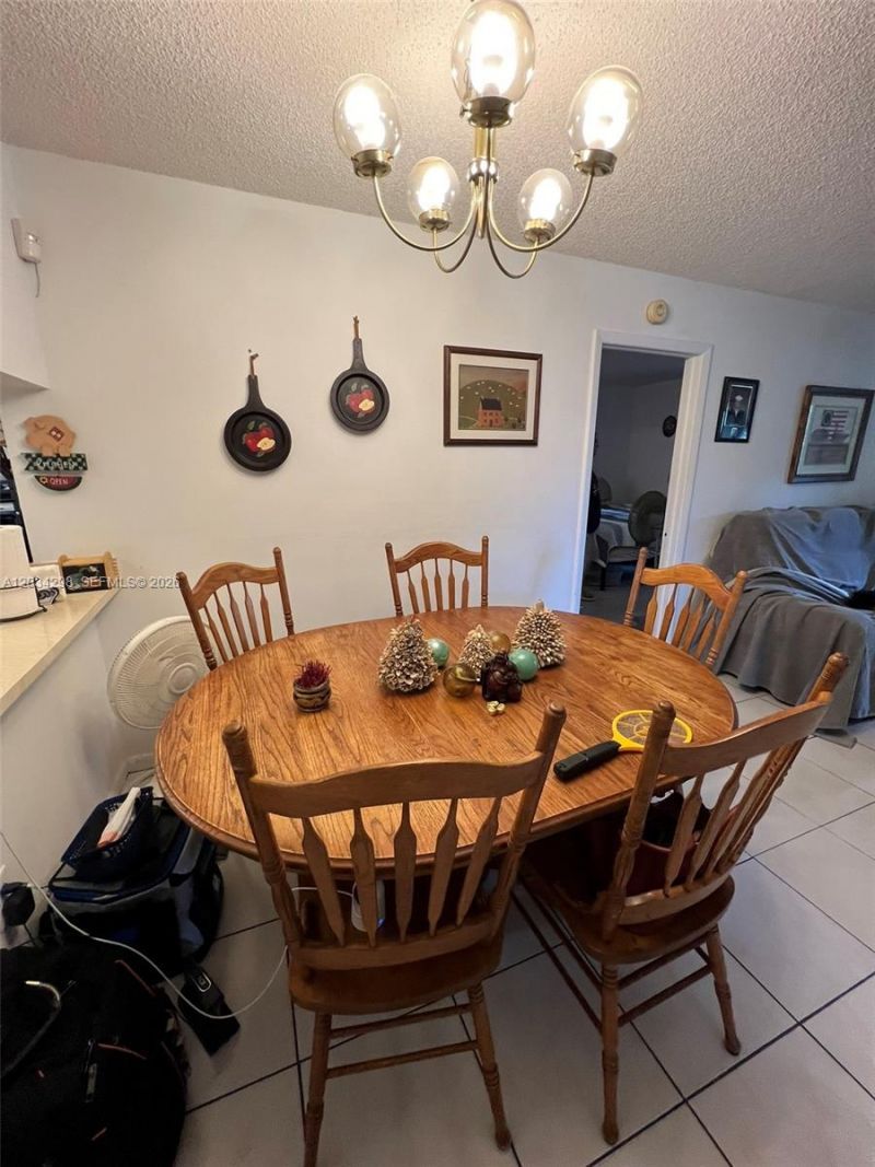9710 Hammocks Blvd, Unit 204-31, Miami, FL 33196 Photo