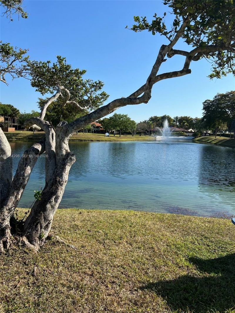 9710 Hammocks Blvd, Unit 204-31, Miami, FL 33196 Photo