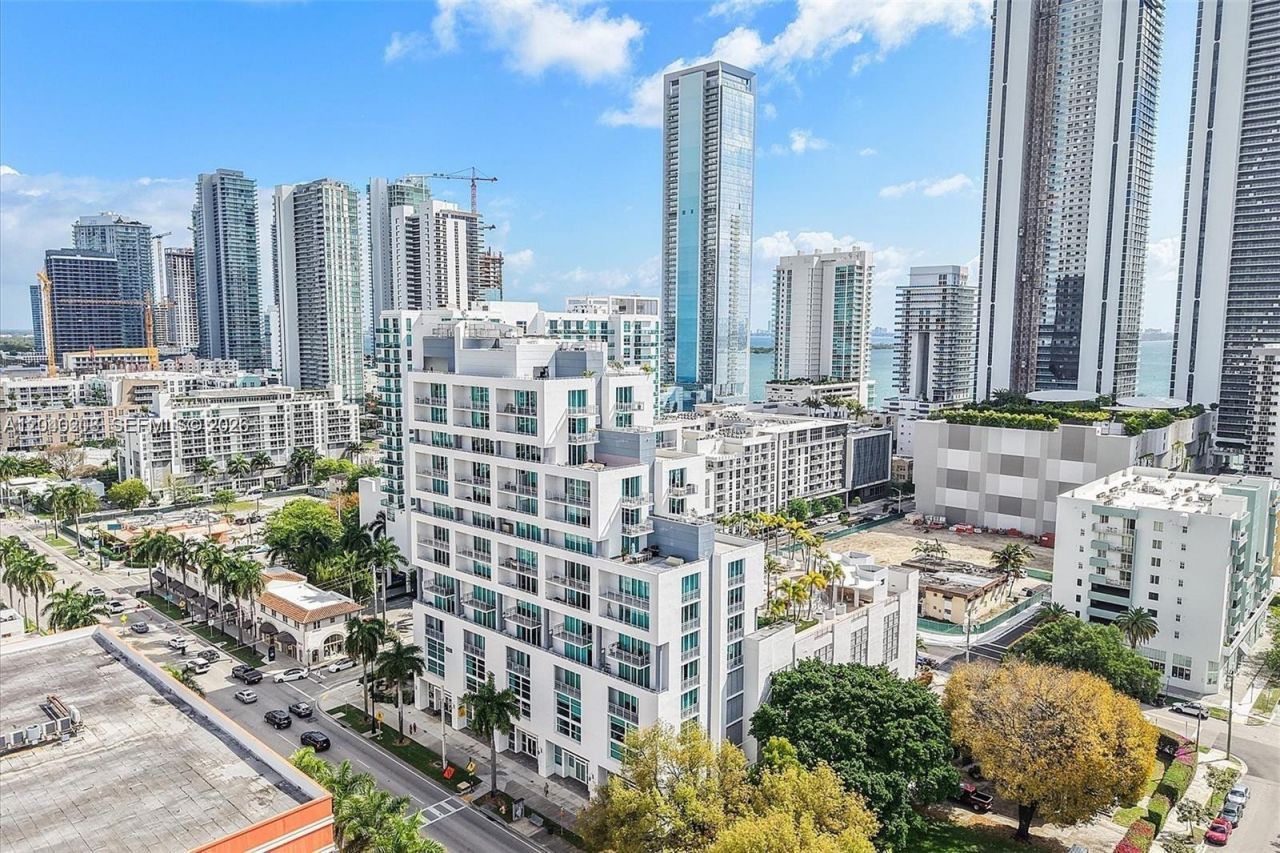 350 NE 24th St , Unit 814, Miami, FL 33137 Photo