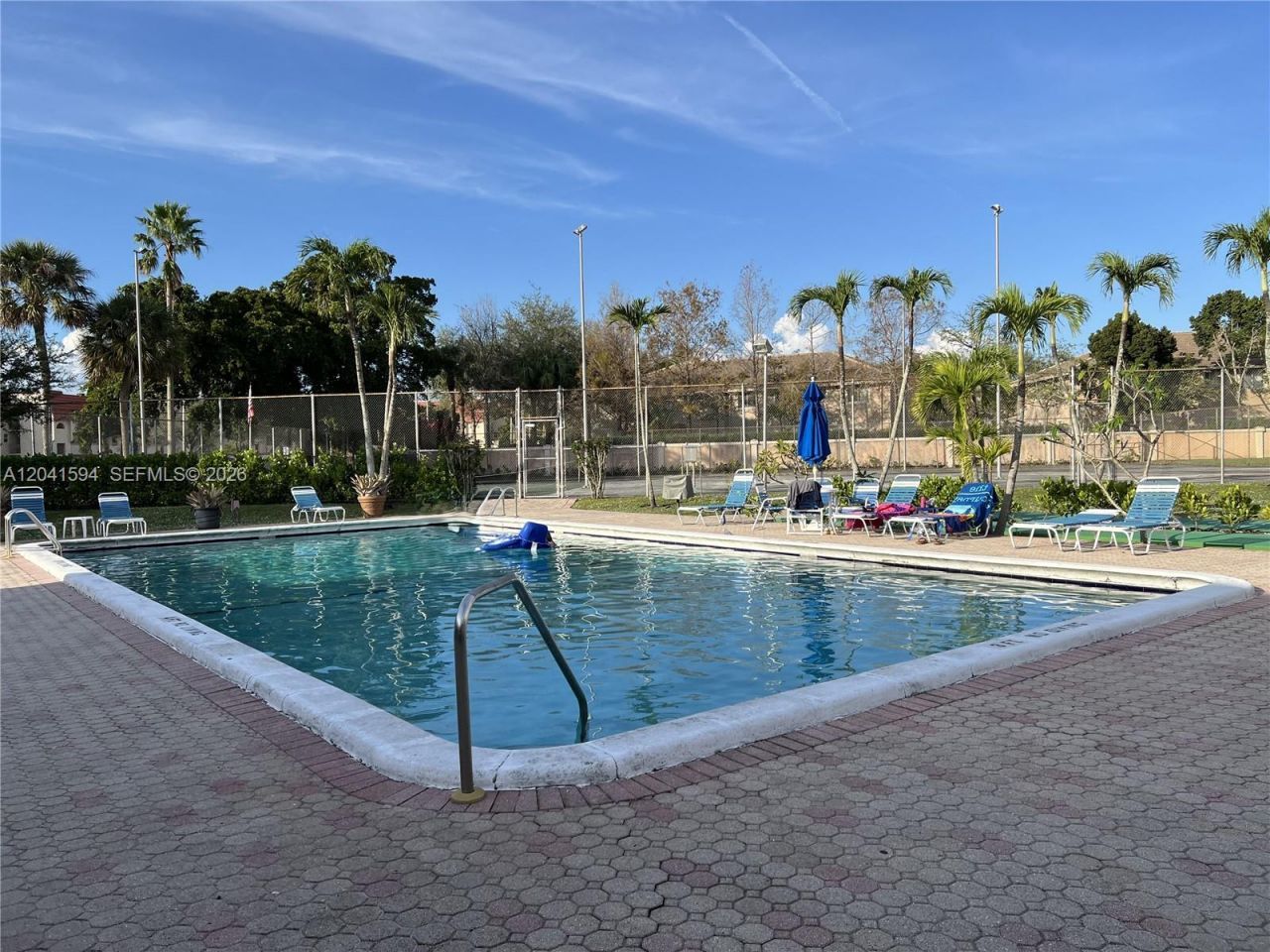 2551 Aragon Blvd, Unit 310, Sunrise, FL 33322 Photo