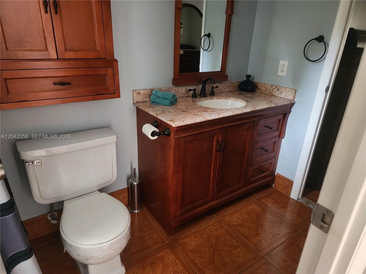 5001 NW 34th St , Unit 205, Lauderdale Lakes, FL 33319 Photo