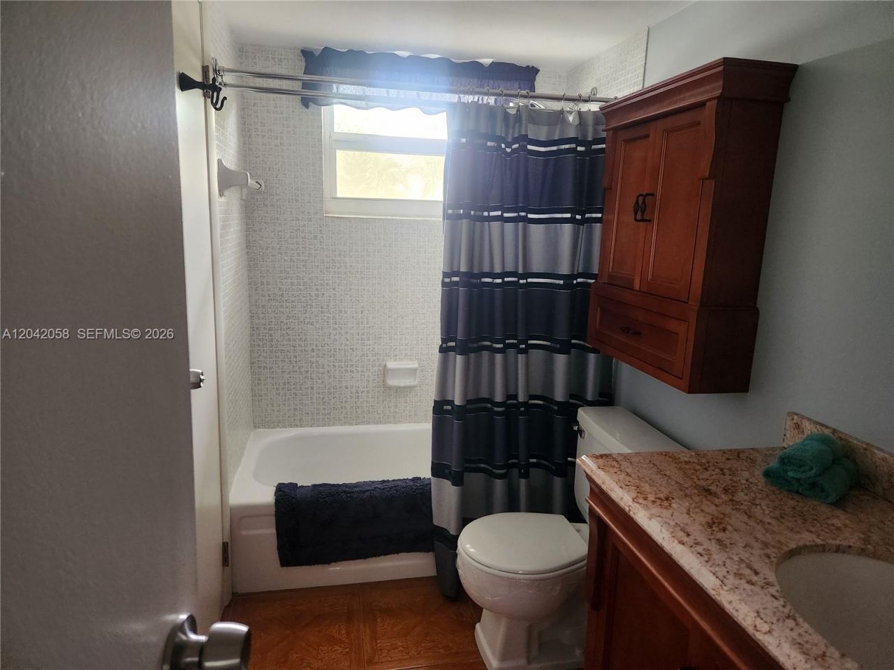 5001 NW 34th St , Unit 205, Lauderdale Lakes, FL 33319 Photo