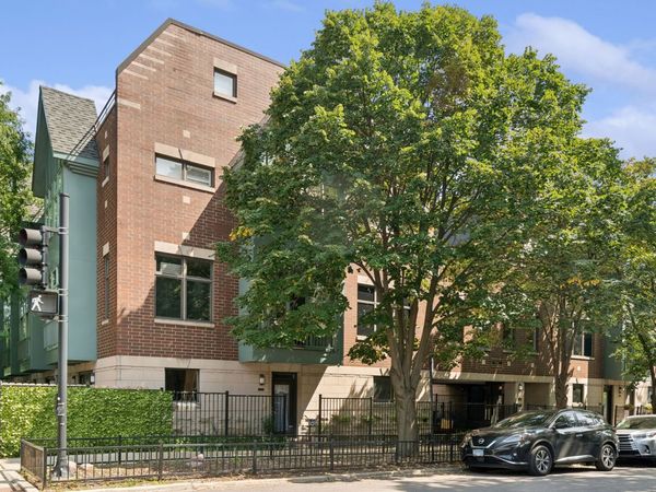 2751 N Greenview Avenue, Unit A, Chicago, IL 60614
