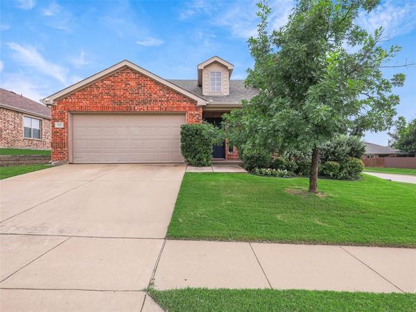 501 Winchester Drive, Celina, TX 75009
