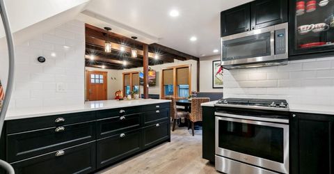 832 Merced Avenue, South Lake Tahoe, CA 96150 Photo