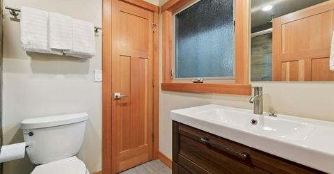 832 Merced Avenue, South Lake Tahoe, CA 96150 Photo