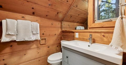 832 Merced Avenue, South Lake Tahoe, CA 96150 Photo