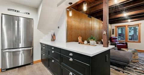 832 Merced Avenue, South Lake Tahoe, CA 96150 Photo