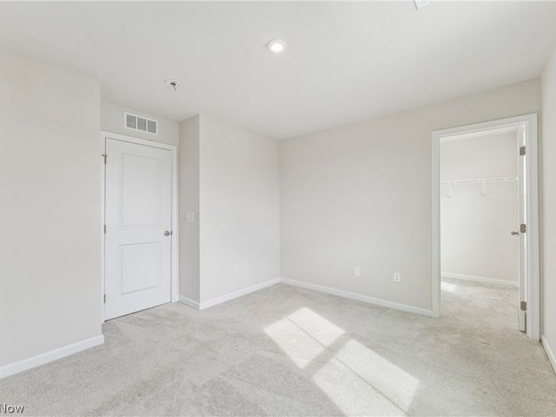 4483 Bellow Drive, Lorain, OH 44053 Photo 11