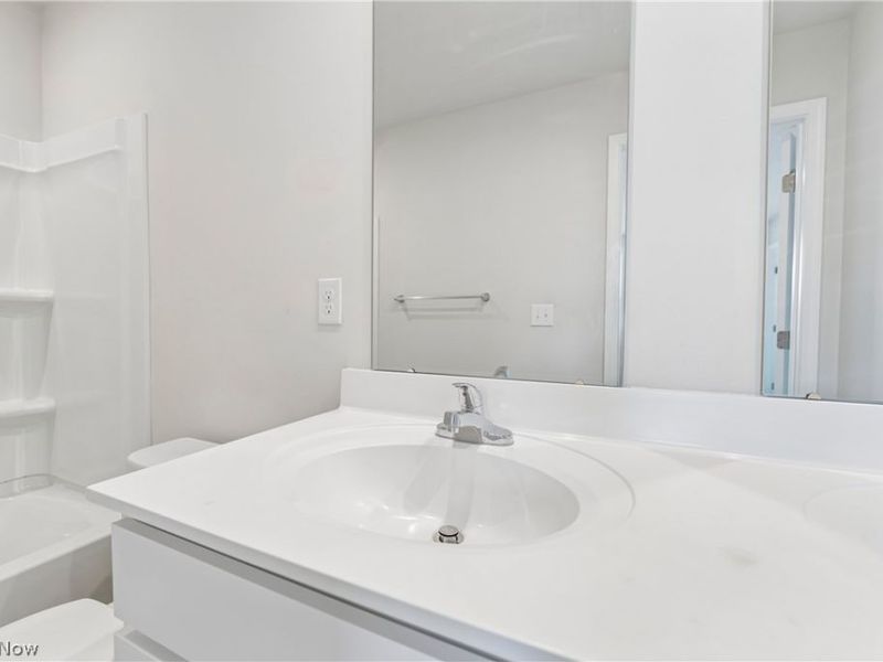 4483 Bellow Drive, Lorain, OH 44053 Photo 16