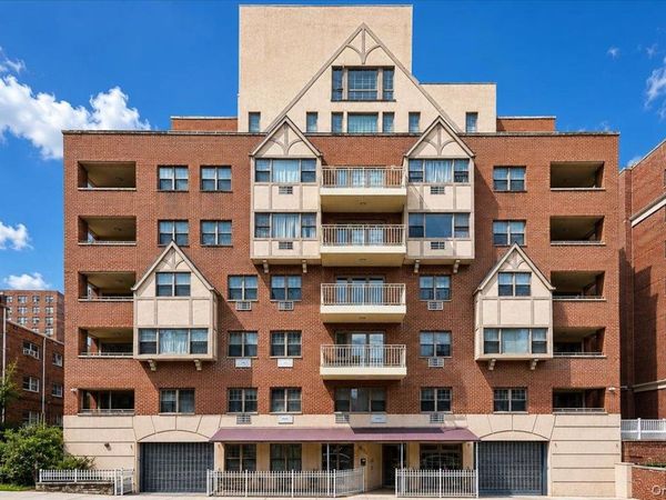 83-75 117th Street, Unit 4D, Kew Gardens, NY 11415
